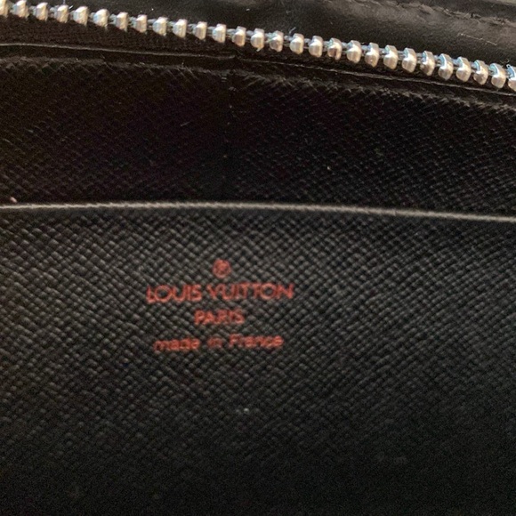 Louis Vuitton Luna Epi Wallet - Picture 6 of 10